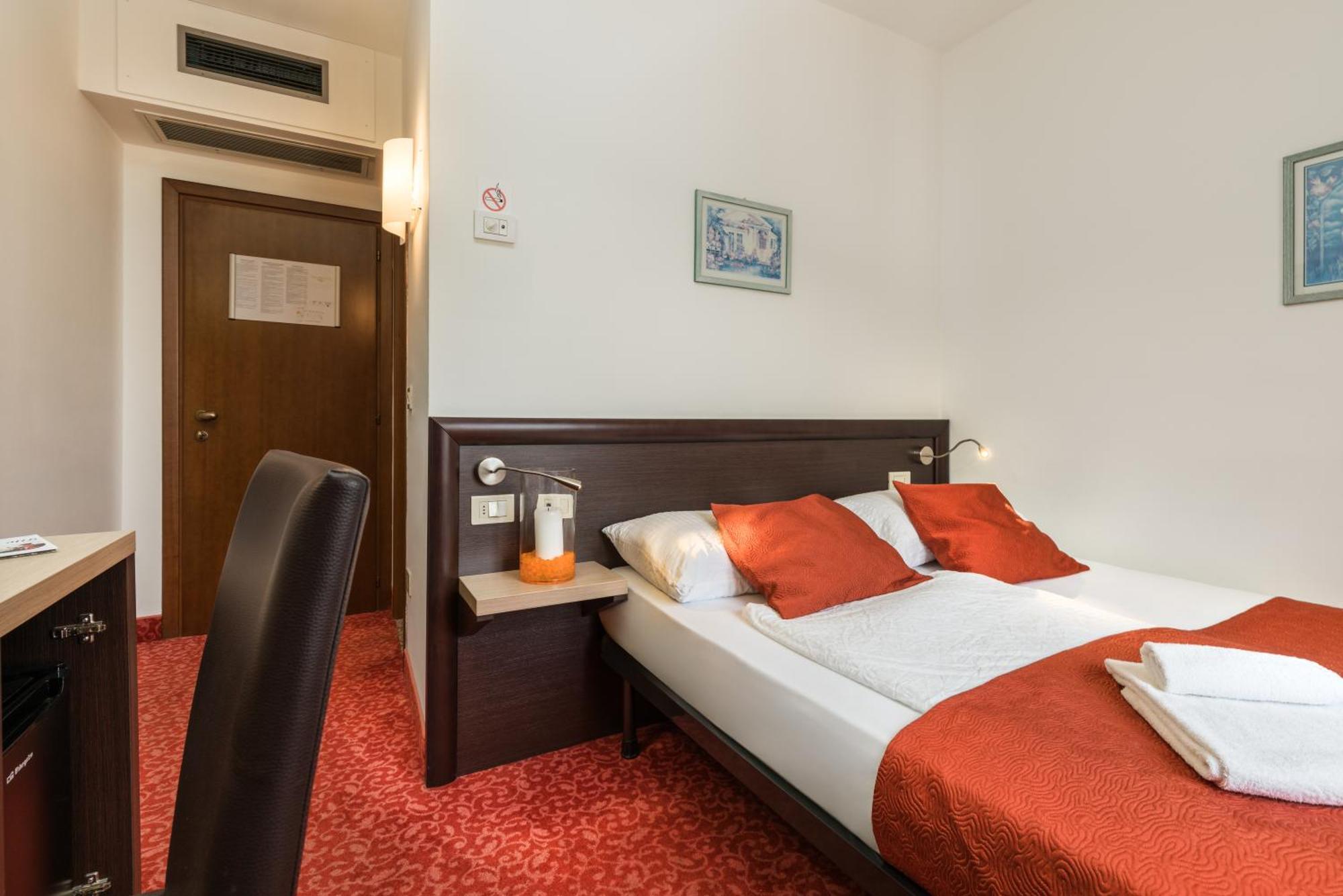 Hotel Benacus Panoramic